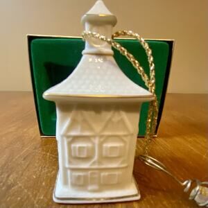 Lenox China 1987 Christmas Ornament Gold Trimmed Vintage Excellent Condition